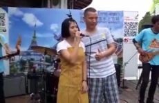 泰国网红小姐姐演唱视频,燃爆屏幕的视听盛宴